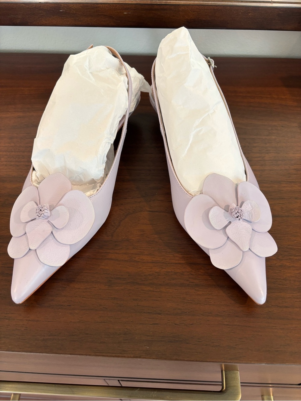 Women’s  Anthropologie sz 42 lavender leather floral Pointed Toe Slingback Flats